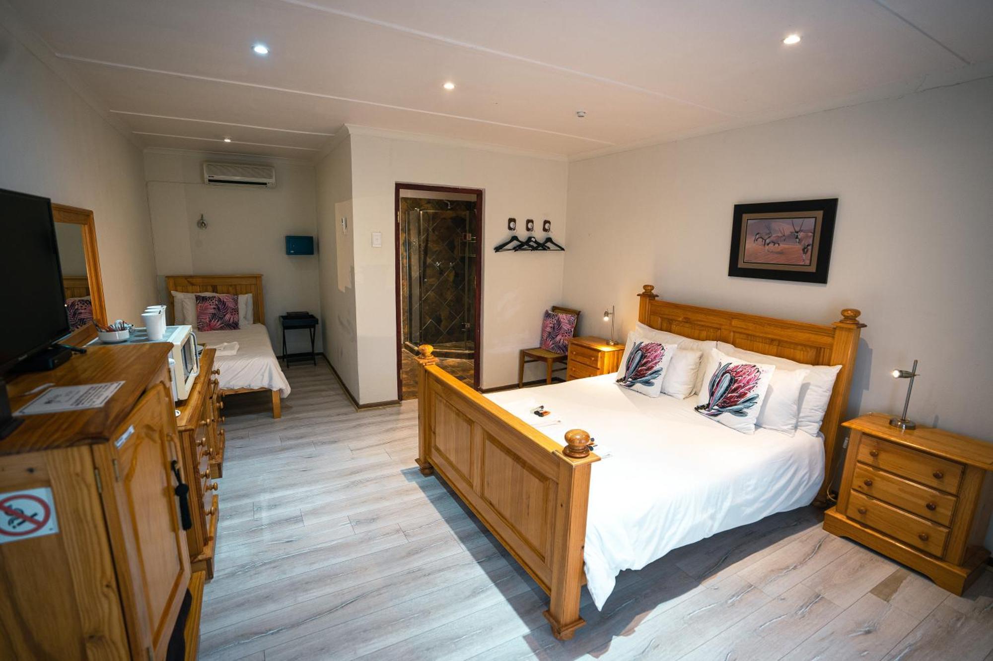 Olive Grove Guest Farm Βίλα Beaufort West Εξωτερικό φωτογραφία