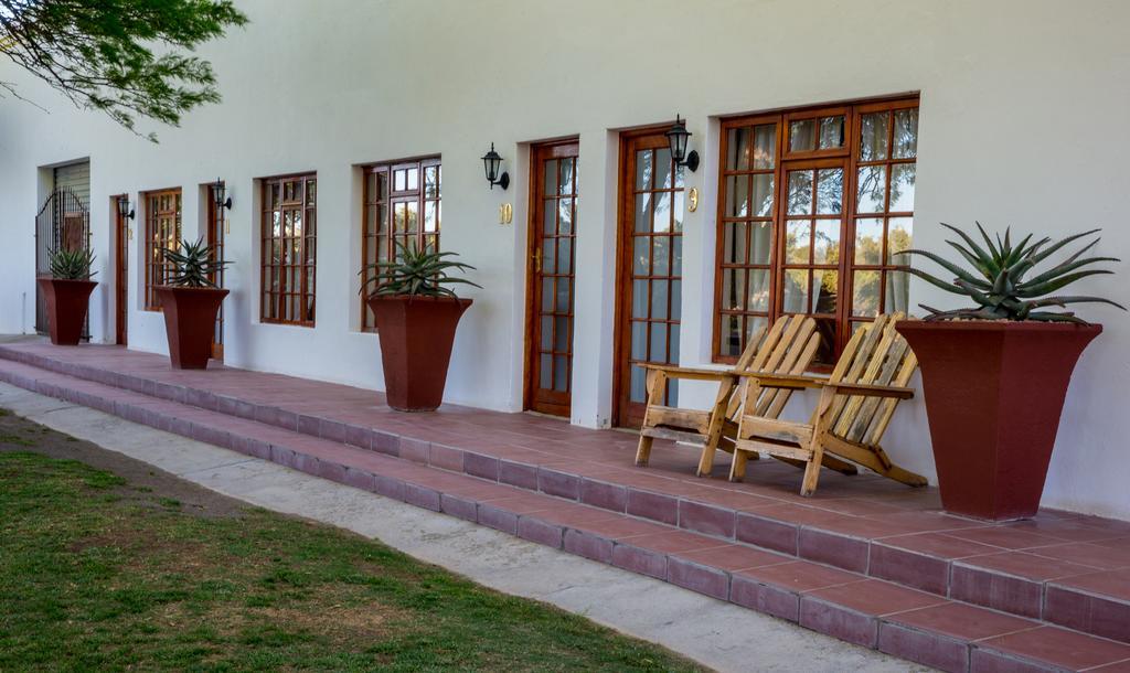Olive Grove Guest Farm Βίλα Beaufort West Εξωτερικό φωτογραφία